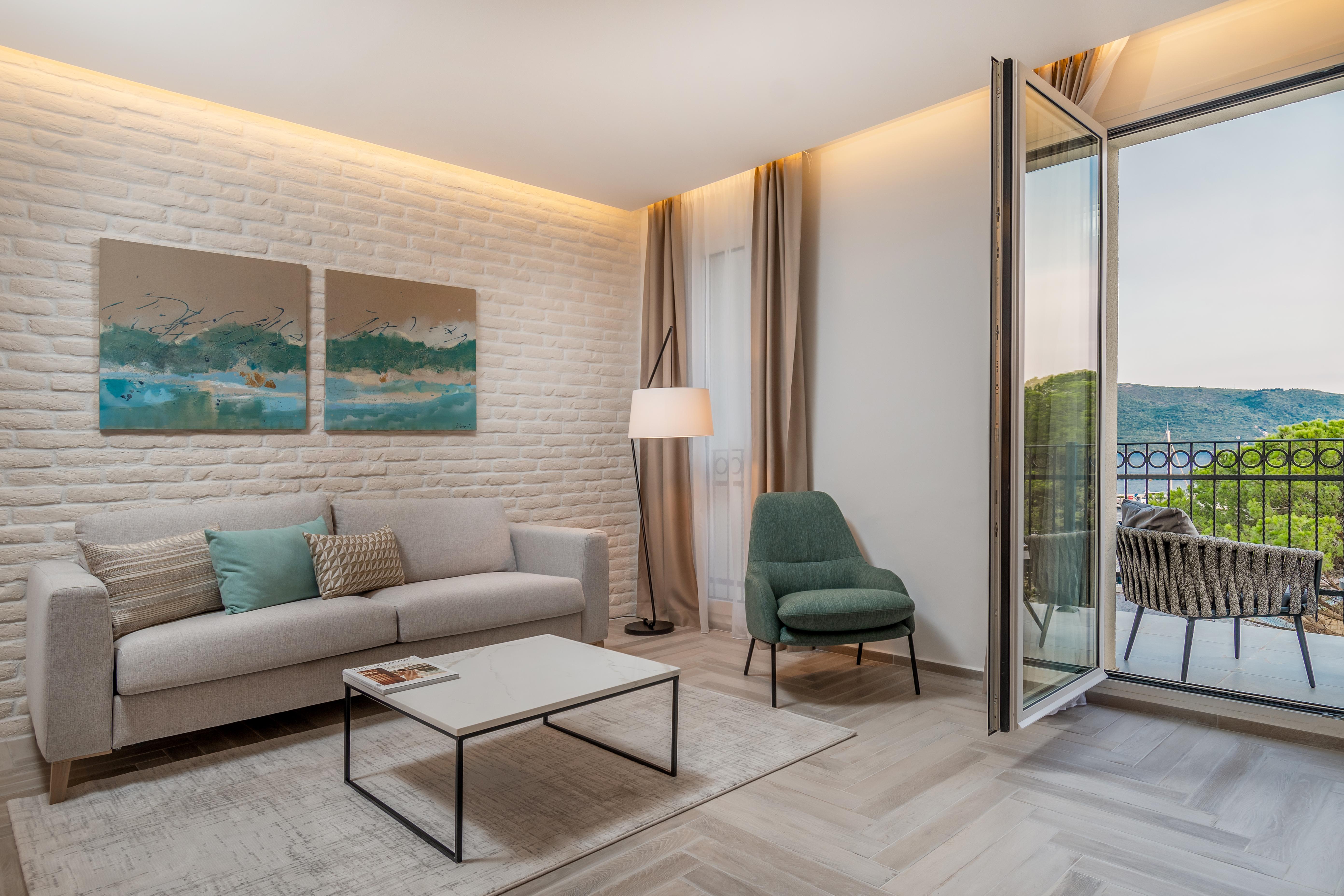 Lazure Hotel & Marina 헤르섹 외부 사진