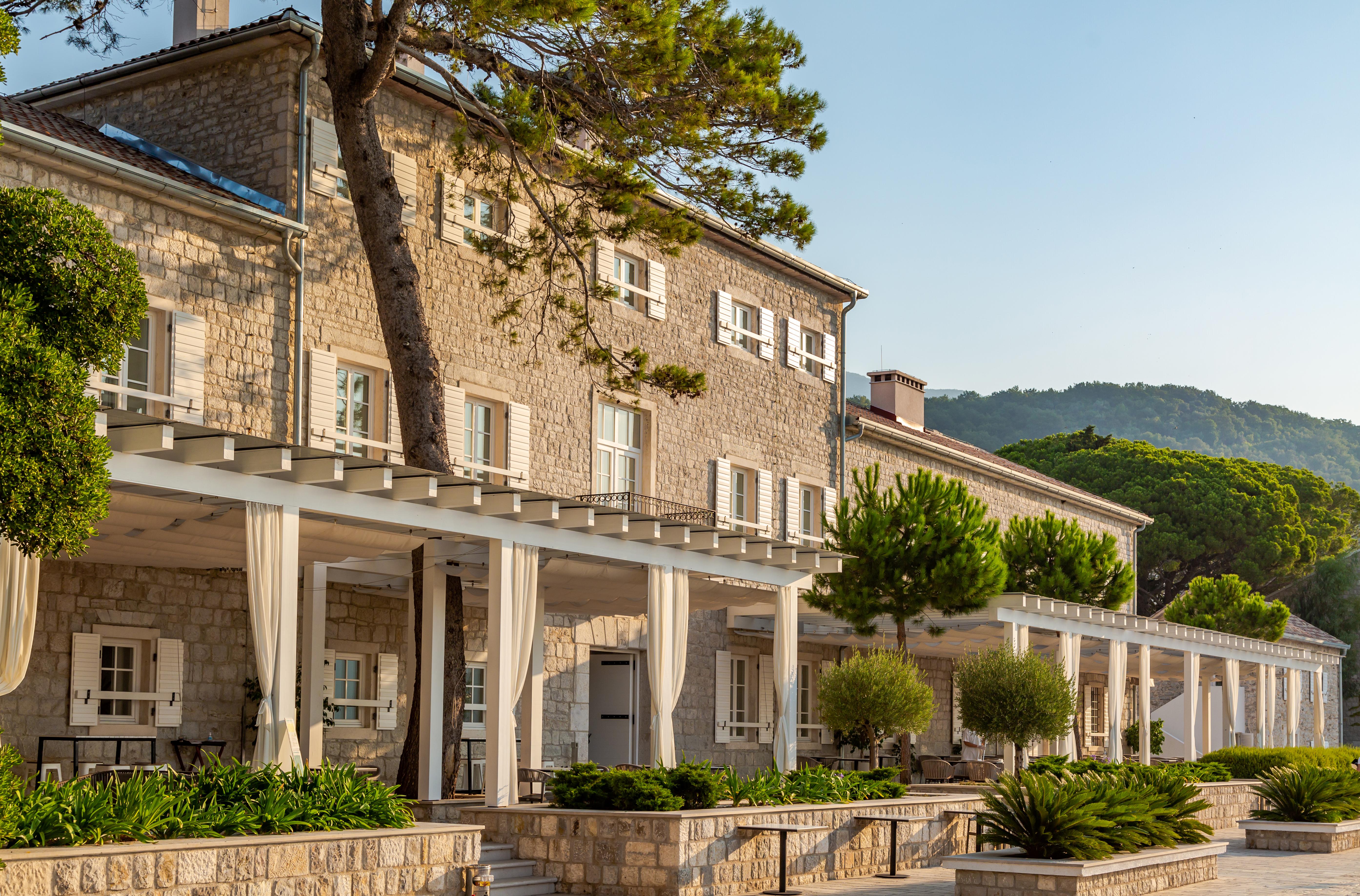 Lazure Hotel & Marina 헤르섹 외부 사진