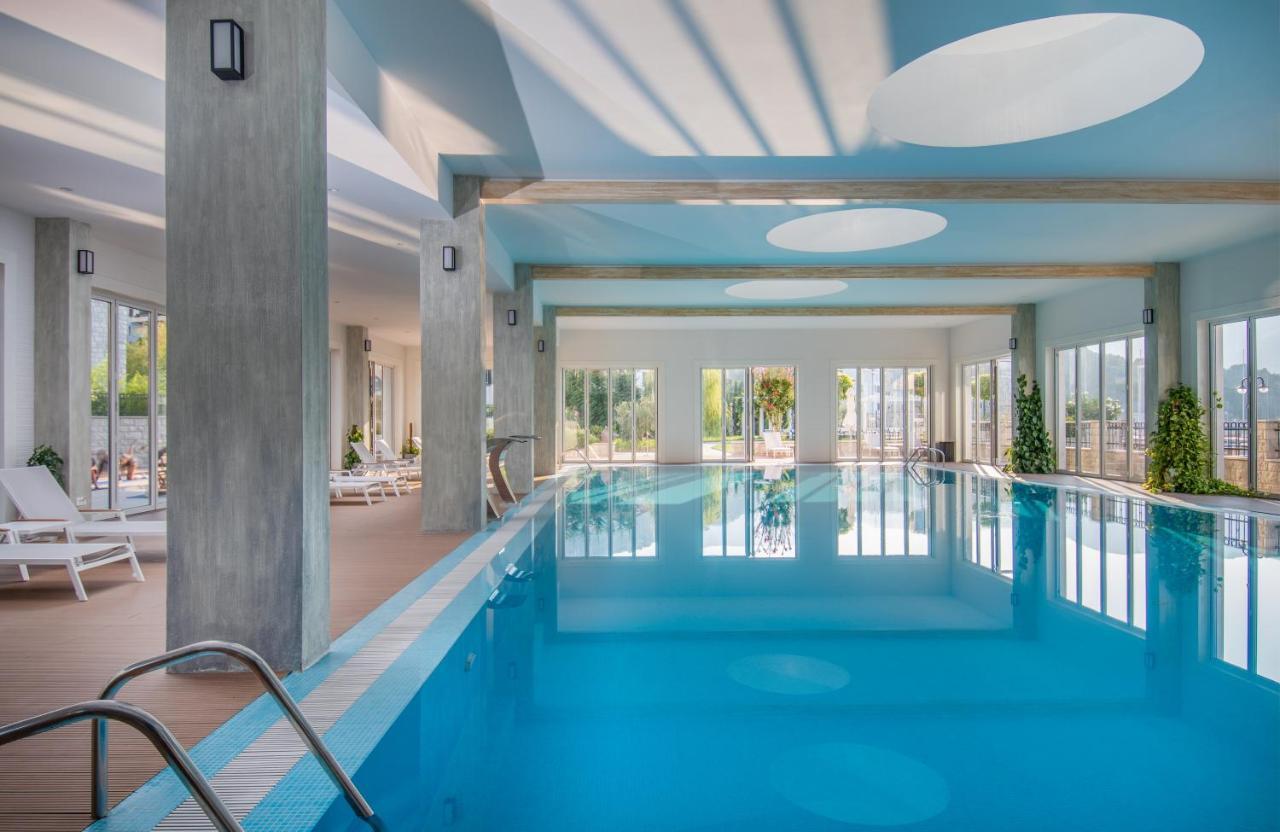 Lazure Hotel & Marina 헤르섹 외부 사진