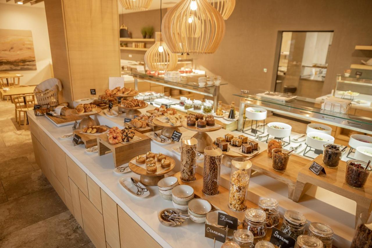 Lazure Hotel & Marina 헤르섹 외부 사진