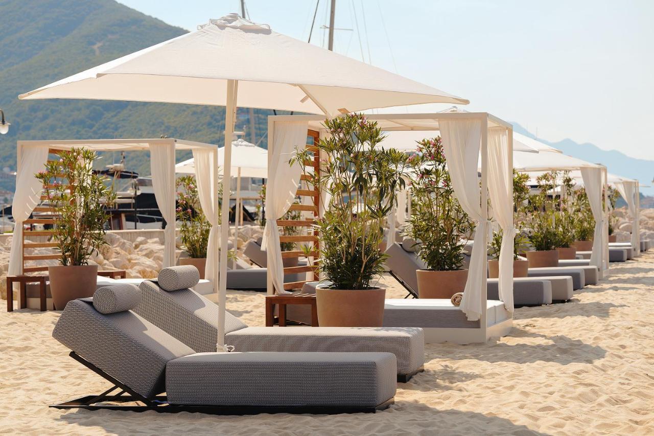 Lazure Hotel & Marina 헤르섹 외부 사진